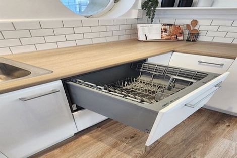 Photo of property in 98a Karewa Parade, Papamoa Beach, Papamoa, 3118