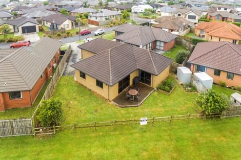 Photo of property in 7 Chadwick Place, Rototuna North, Hamilton, 3210