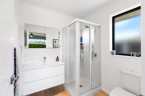 Photo of property in 17 Eyrewell Road, Pegasus, 7612