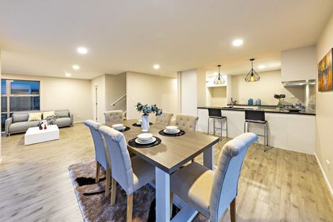 Photo of property in 17 Flight Place, Takanini, 2112