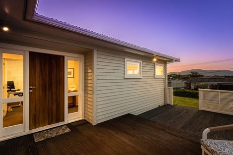 Photo of property in 38 Gray Avenue, Paraparaumu Beach, Paraparaumu, 5032