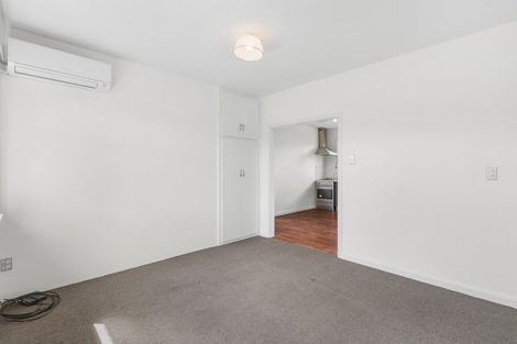 Photo of property in 18 Owens Terrace, Upper Riccarton, Christchurch, 8041