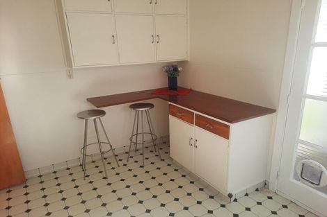 Photo of property in 19a Farm Road, Northland, Wellington, 6012