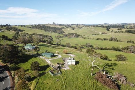 Photo of property in 213 Run Road, Wharehine, Wellsford, 0977