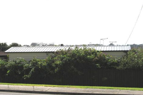 Photo of property in 75 Sunset Road, Totara Vale, Auckland, 0632