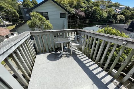 Photo of property in 149 Glenmore Street, Kelburn, Wellington, 6012