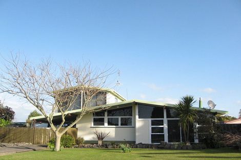 Photo of property in 17 Rambler Drive, Whakatane, 3120