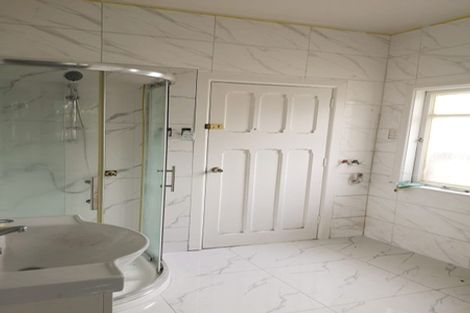 Photo of property in 125 East Tamaki Road, Papatoetoe, Auckland, 2025