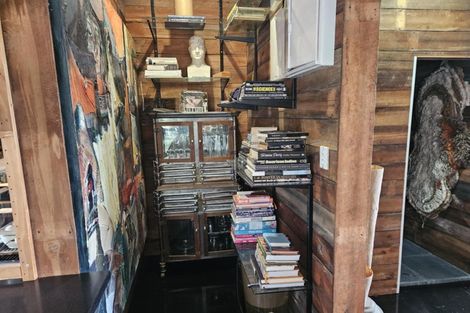 Photo of property in 26 Hawkhurst Road, Lyttelton, 8082