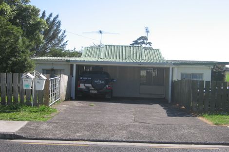 Photo of property in 1/52 Tonar Street, Northcote, Auckland, 0627