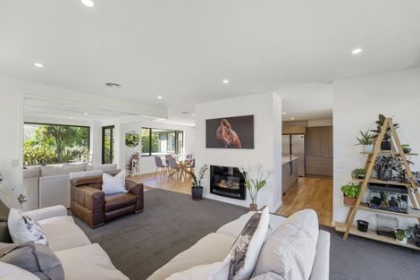 Photo of property in 21 De Bettencor Place, Mount Pisa, Cromwell, 9383