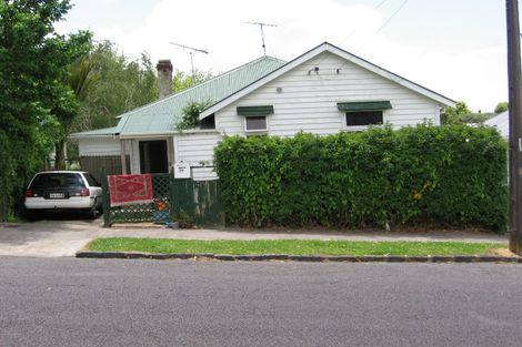 Photo of property in 39 Stanmore Road, Grey Lynn, Auckland, 1021