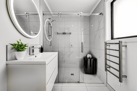 Photo of property in 2 Kukari Close, Flagstaff, Hamilton, 3210