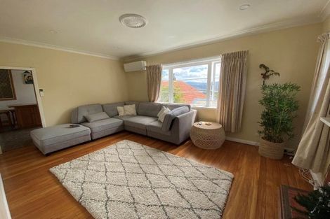 Photo of property in 125 Seatoun Heights Road, Miramar, Wellington, 6022