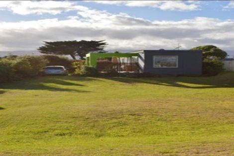 Photo of property in 22 Babbacombe Avenue, Otaki Beach, Otaki, 5512
