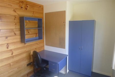 Photo of property in Basin Reserve Complex, 13/4 Sussex Street, Mount Cook, Wellington, 6021