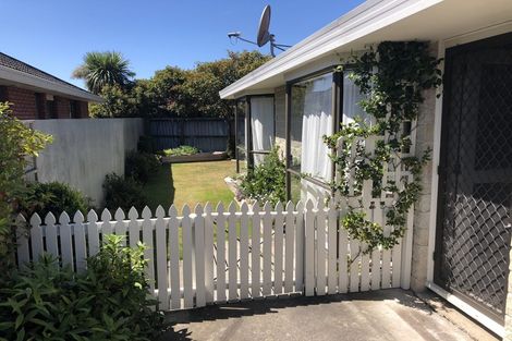 Photo of property in 2/26 Strickland Street, Sydenham, Christchurch, 8023