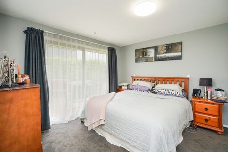 Photo of property in 19 Dallard Way, Waikiwi, Invercargill, 9810