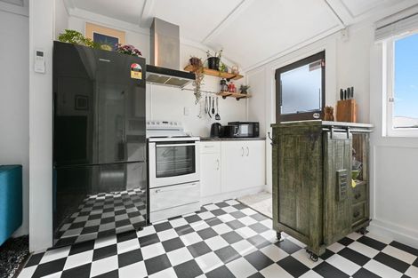 Photo of property in 4 Sunnyside Road, Nawton, Hamilton, 3200