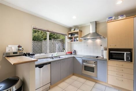 Photo of property in 114 Riverton Drive, Randwick Park, Auckland, 2105