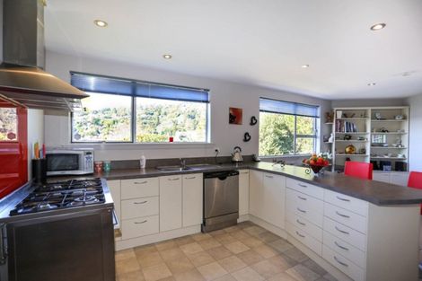 Photo of property in 11 Roseneath Place, Cashmere, Christchurch, 8022