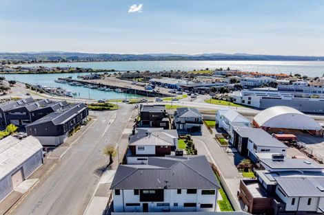 Photo of property in 25 Coronation Street, Ahuriri, Napier, 4110