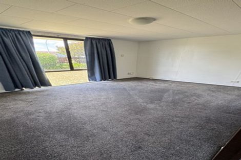 Photo of property in 121 Shifnal Drive, Randwick Park, Auckland, 2105