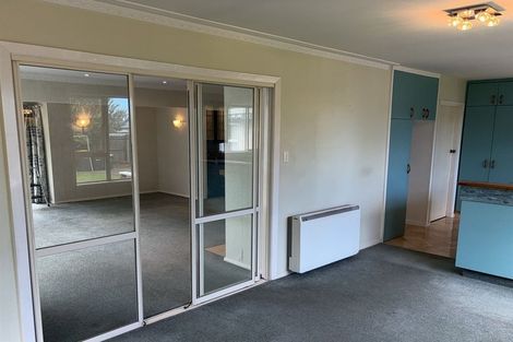 Photo of property in 9 Reynolds Avenue, Bishopdale, Christchurch, 8053