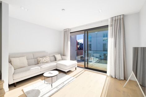 Photo of property in 3/360 Montreal Street, Christchurch Central, Christchurch, 8013