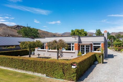 Photo of property in 10 Ray Street, Cromwell, 9310