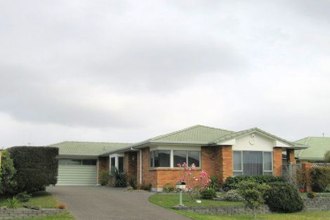 Photo of property in 5 Halesia Place, Mount Maunganui, 3116