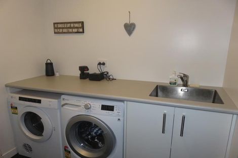 Photo of property in 79 Spenmoor Street, Newlands, Wellington, 6037