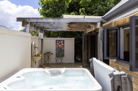 Photo of property in 66 Pataka Road, Taupo, 3330