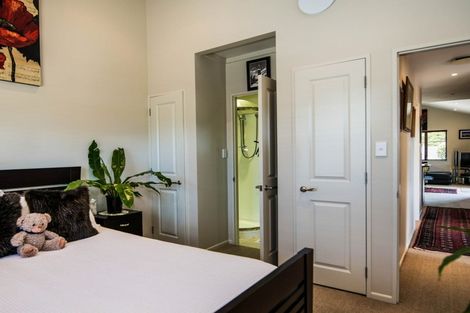 Photo of property in 2/39 Railway Row, Ohakune, 4625