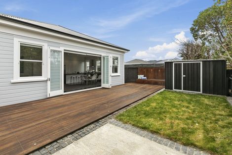 Photo of property in 2 Adelaide Street, Petone, Lower Hutt, 5012