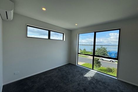 Photo of property in 107 Limestone Drive, Hobsonville, Auckland, 0616