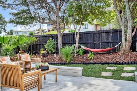 Photo of property in 1/46 Roberts Road, Glenfield, Auckland, 0629