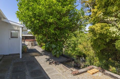 Photo of property in 42 Queens Road, Waikanae Beach, Waikanae, 5036
