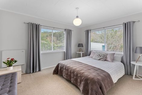 Photo of property in 13b Pinehaven Road, Pinehaven, Upper Hutt, 5019