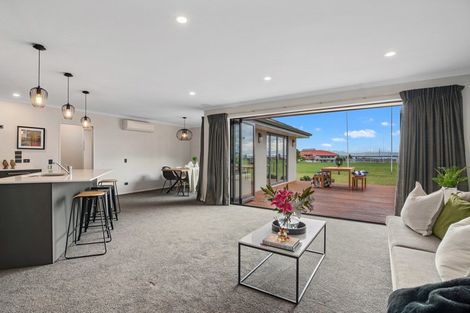 Photo of property in 21 Daelyn Drive, Richmond, 7020