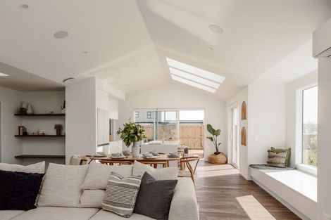 Photo of property in 35 Maunganamu Drive, Wharewaka, Taupo, 3330