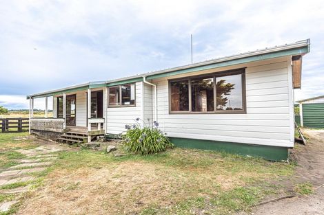Photo of property in 15 Aranui Avenue, Castlecliff, Whanganui, 4501
