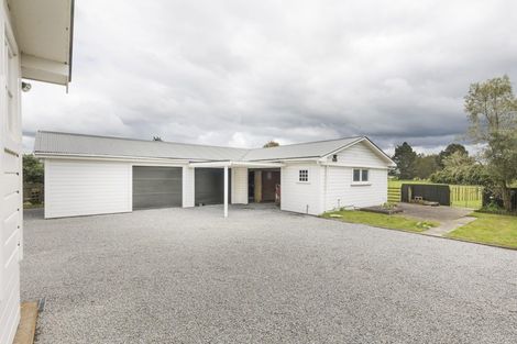 Photo of property in 323 Newbury Line, Bunnythorpe, Palmerston North, 4478