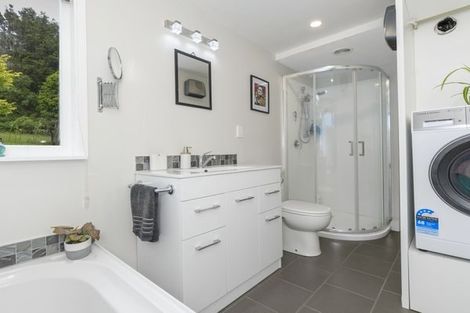 Photo of property in 21a Hamilton Road, Lake Rotoma, Rotorua, 3074