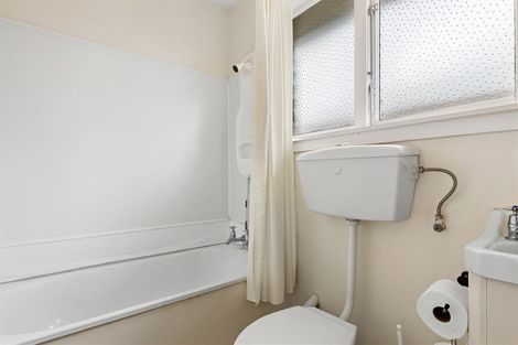 Photo of property in 2/17 Torrens Road, Hillmorton, Christchurch, 8024