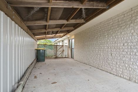 Photo of property in 2/9a Elliot Street, Howick, Auckland, 2014
