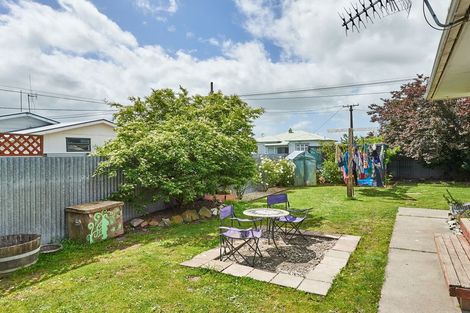 Photo of property in 1 Blenheim Place, Feilding, 4702