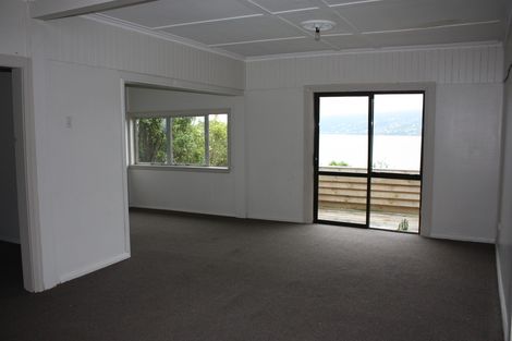 Photo of property in 31 Marion Street, Macandrew Bay, Dunedin, 9014