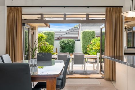 Photo of property in 31 Inverness Drive, Pyes Pa, Tauranga, 3112