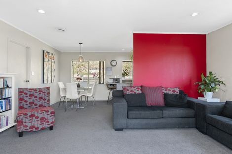 Photo of property in 13 James Cook Drive, Welcome Bay, Tauranga, 3112